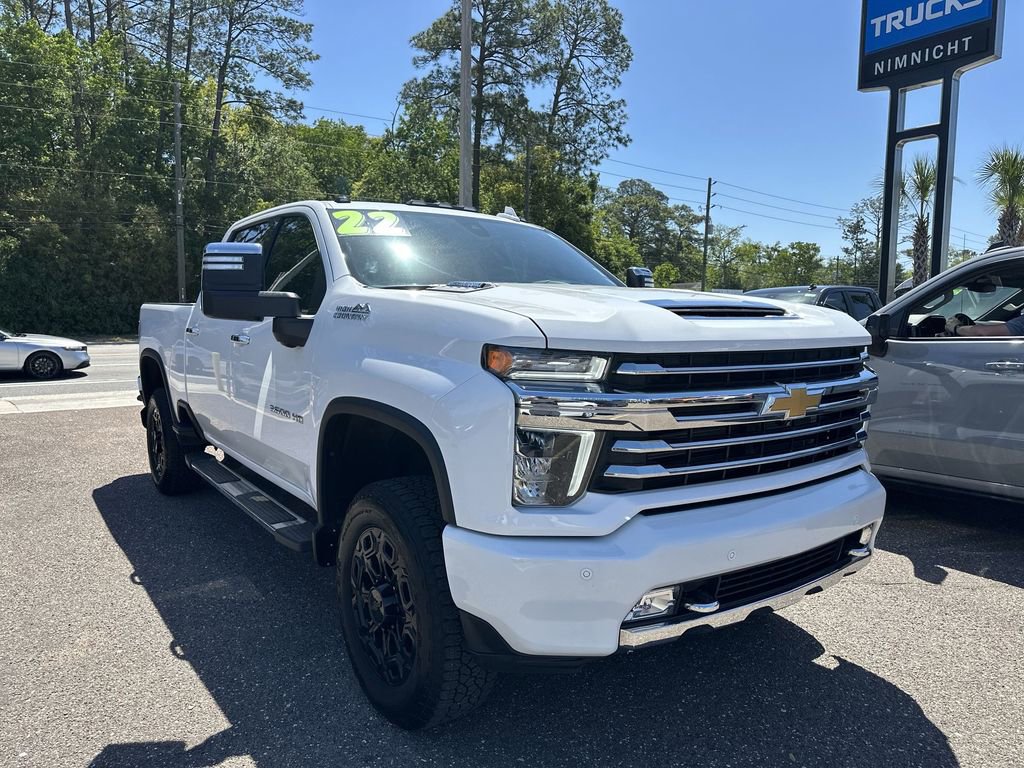 Used 2022 Chevrolet Silverado 3500 High Country w/ Technology Package AWD/4WD image 10