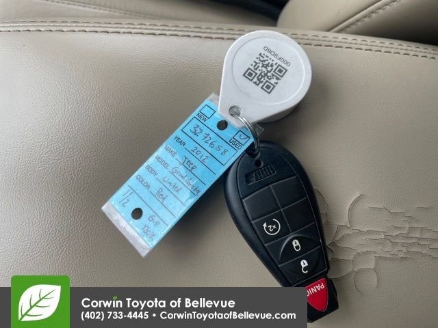 Used 2012 Jeep Grand Cherokee Limited image 16