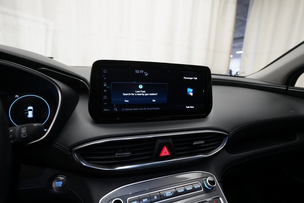 Used 2023 Hyundai Santa Fe SEL w/ Premium Package image 6