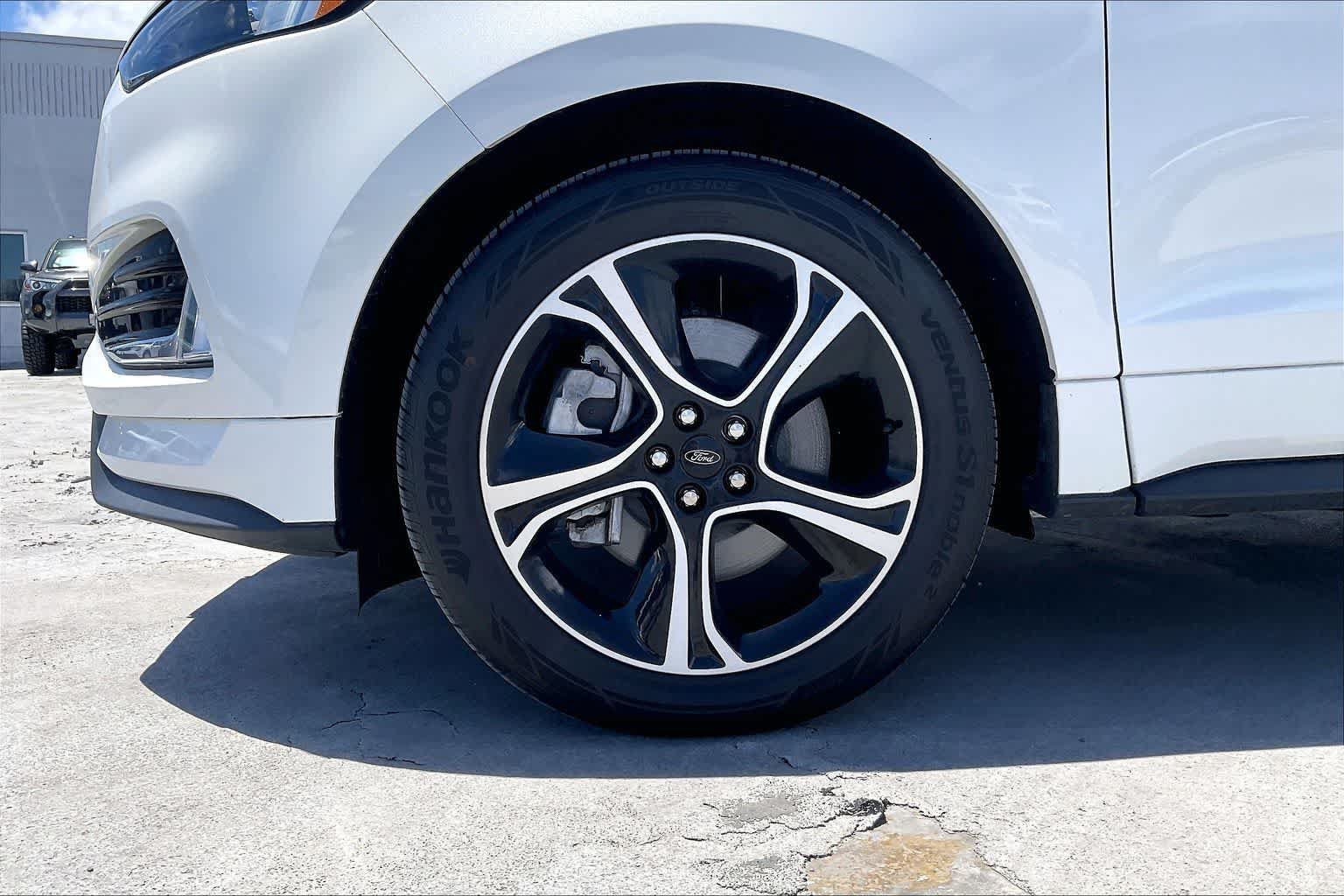 Used 2023 Ford Edge ST AWD/4WD image 8