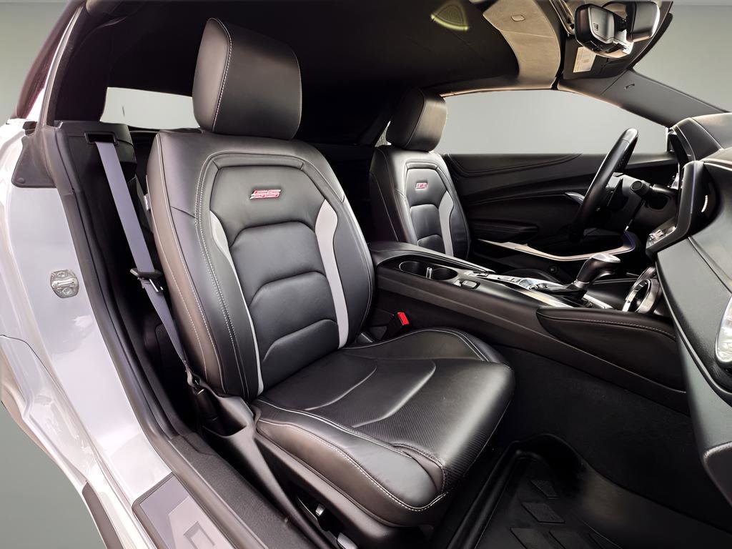 Used 2023 Chevrolet Camaro SS RWD image 22