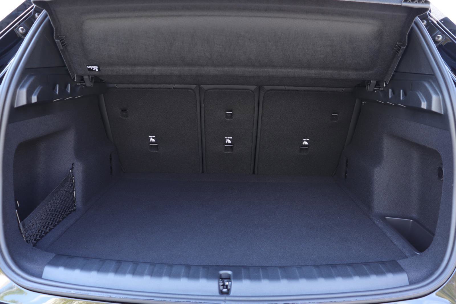 Used 2025 BMW X1 xDrive28i w/ Premium Package image 17