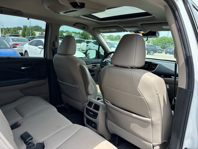 Used 2021 Honda Pilot Touring image 26