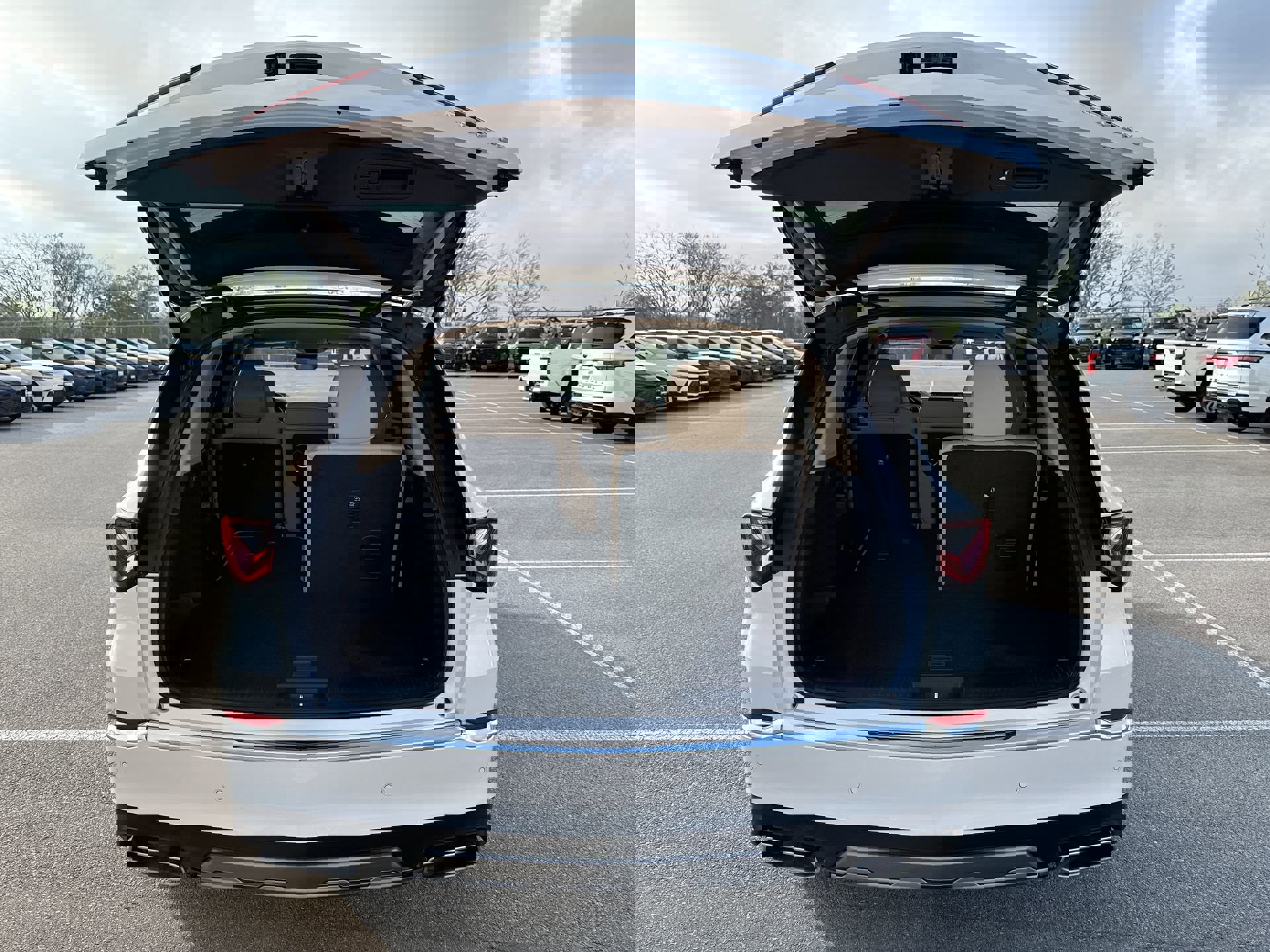 Used 2025 Acura MDX SH-AWD w/ Technology Package image 20