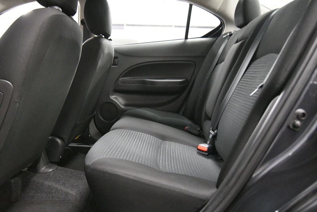 Used 2024 Mitsubishi Mirage G4 ES FWD image 19