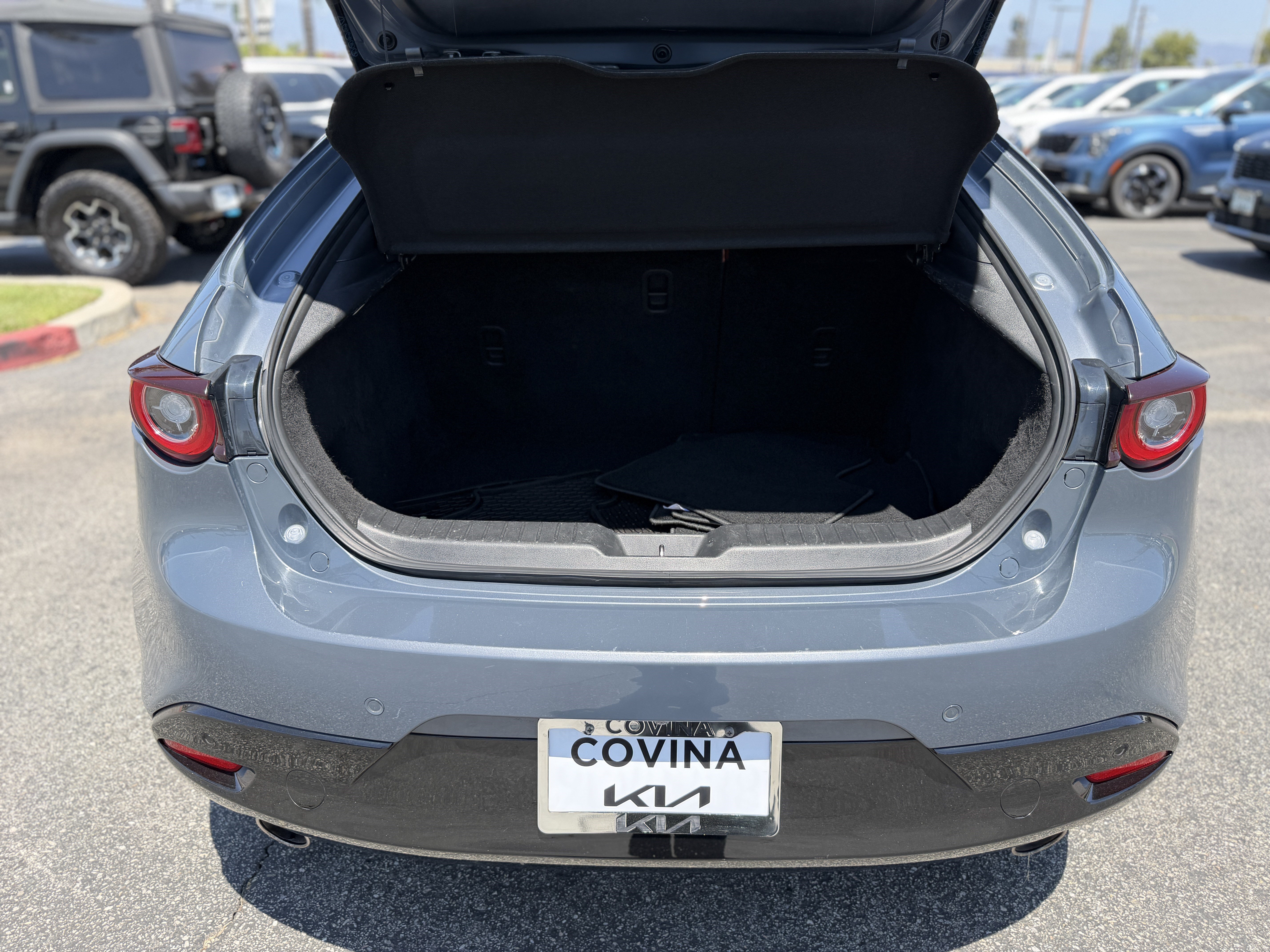 Used 2022 MAZDA MAZDA3 s AWD/4WD image 10