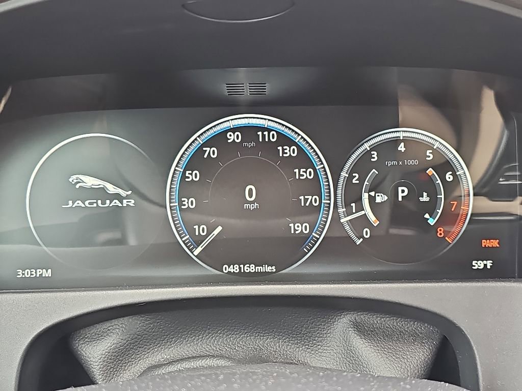 Used 2017 Jaguar XF Prestige AWD/4WD image 18