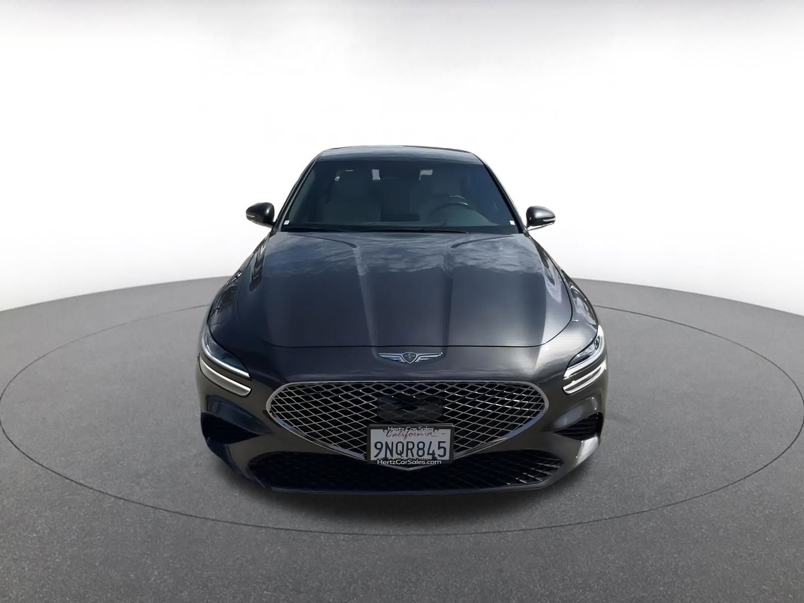 Used 2025 Genesis G70 2.5T image 4