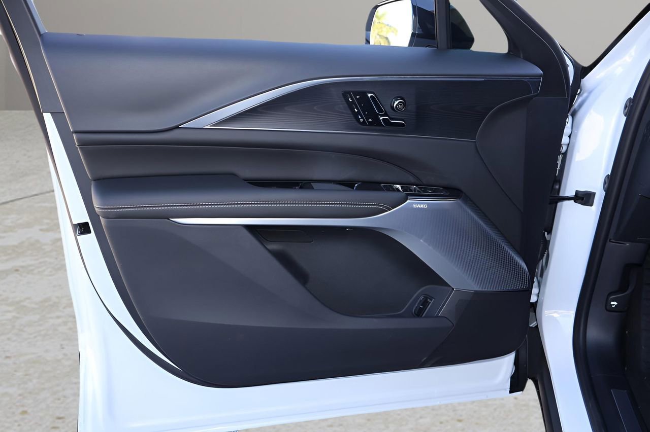 New 2026 Cadillac Lyriq Premium Sport AWD/4WD image 17