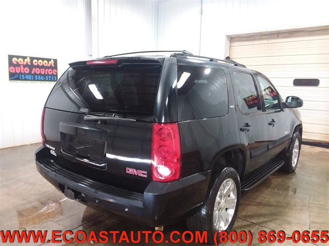 Used 2007 GMC Yukon SLT w/ SLT Preferred Equipment Group AWD/4WD image 3