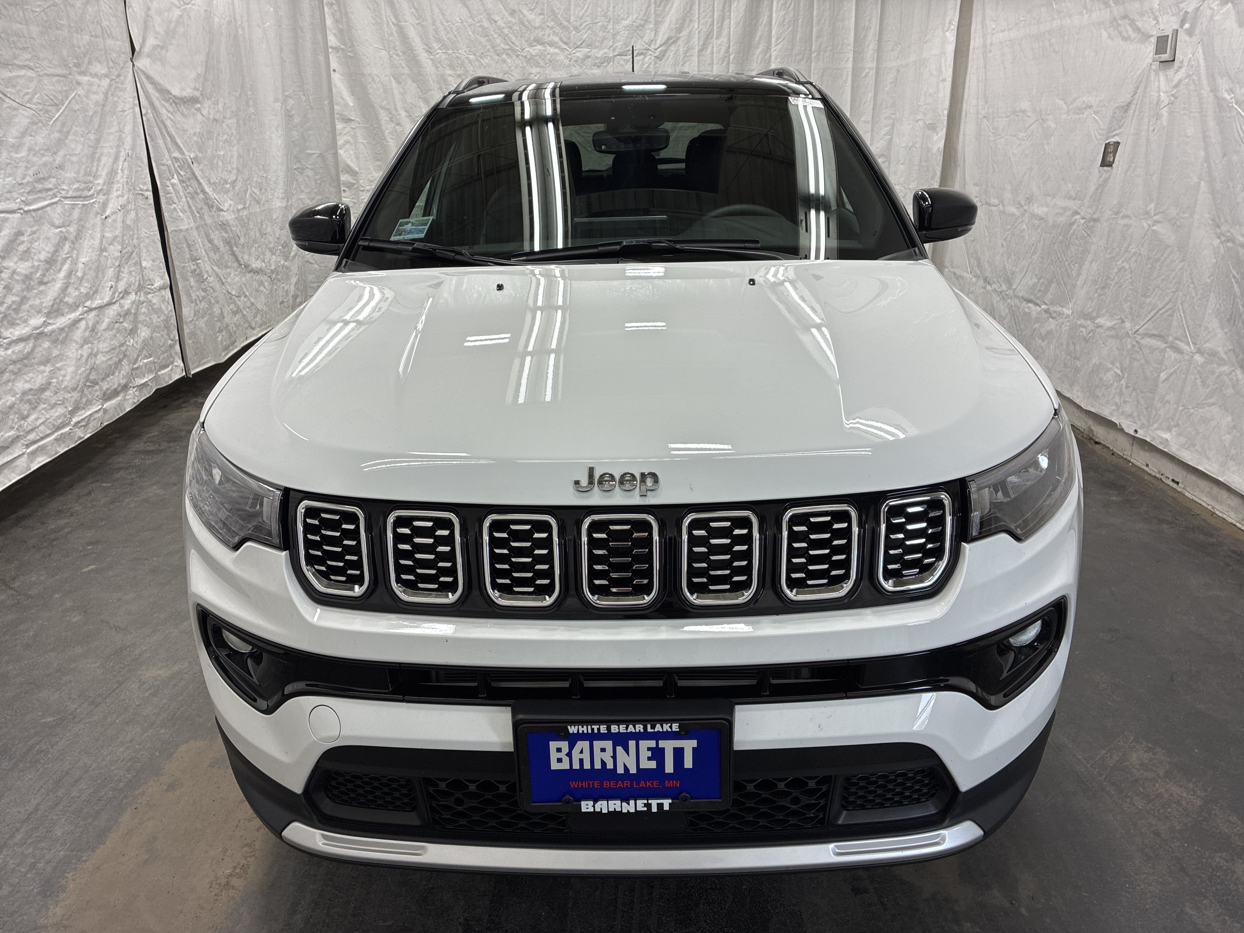 Certified 2025 Jeep Compass Limited AWD/4WD image 7