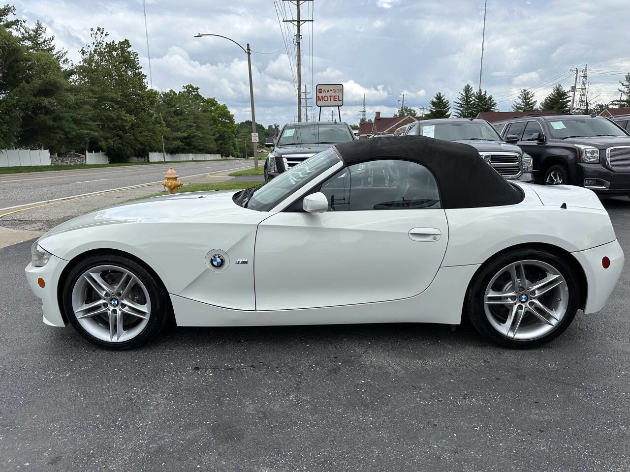 Used 2008 BMW M Roadster Base 2dr Convertible image 4