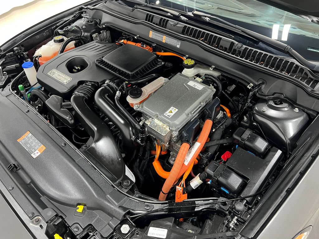 Used 2017 Ford Fusion Energi Platinum FWD image 30