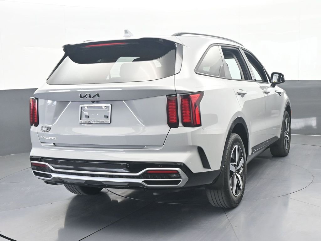 Used 2023 Kia Sorento EX FWD image 5