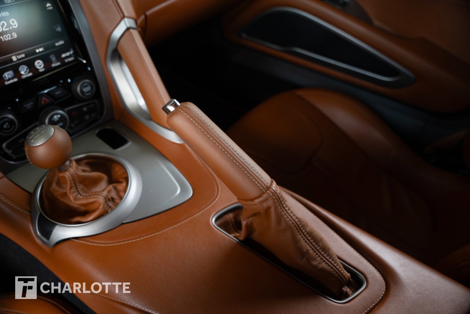 Used 2013 SRT Viper GTS w/ GTS Laguna Interior Pkg image 31