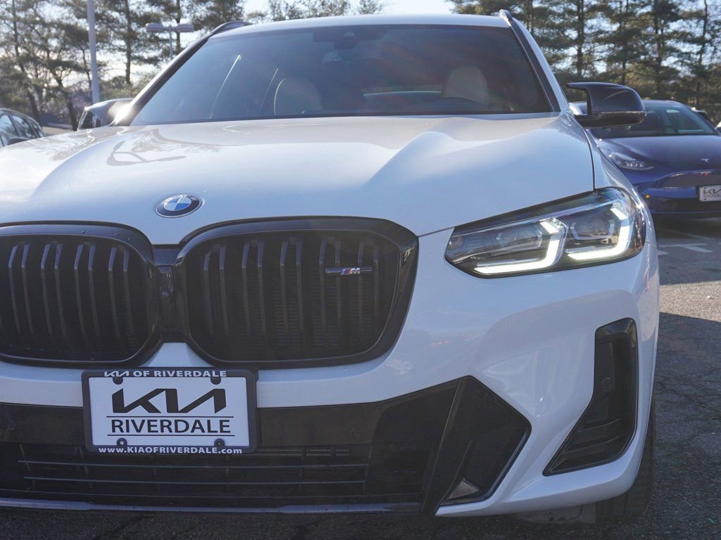 Used 2024 BMW X3 M40i w/ Premium Enhanced Package image 16