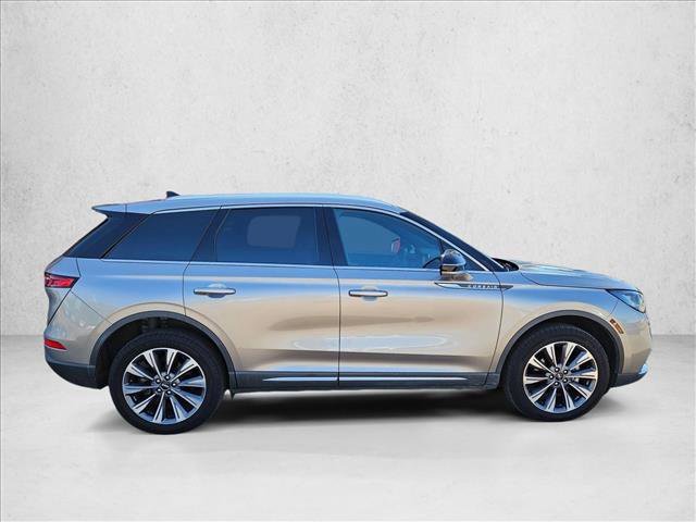 Used 2021 Lincoln Corsair Reserve w/ Elements Package image 12