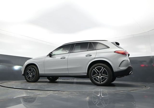 Used 2026 Mercedes-Benz GLC 300 image 24