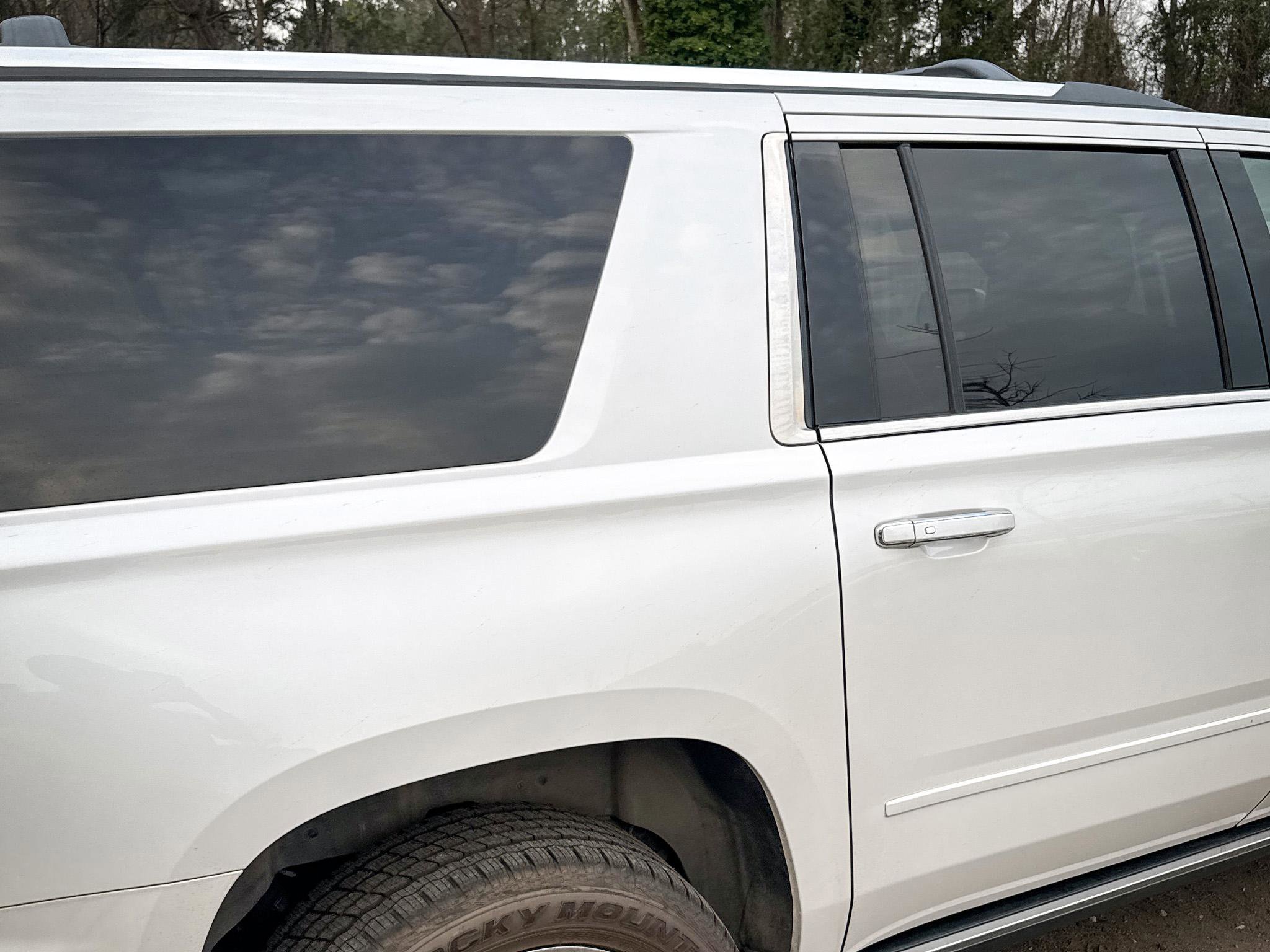 Used 2017 Chevrolet Suburban Premier image 14