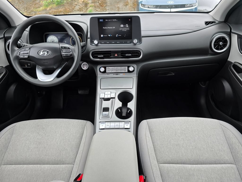 Used 2023 Hyundai Kona SE FWD image 15