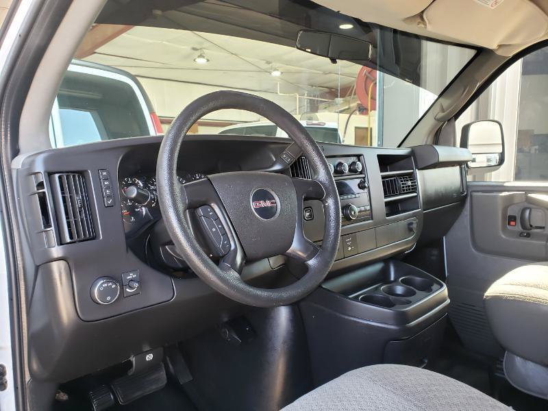 Used 2014 GMC Savana 2500 RWD image 13