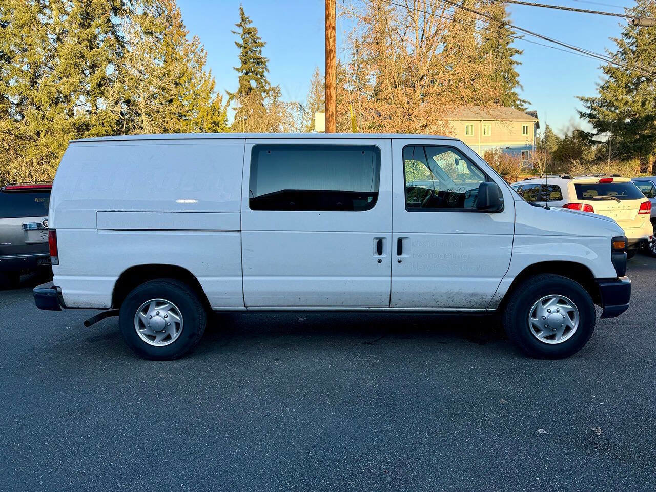 Used 2011 Ford E-250 and Econoline 250 w/ PWR Group RWD image 7