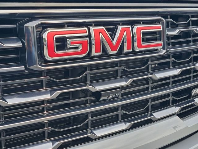 Used 2024 GMC Sierra 2500 AT4 w/ AT4 Premium Plus Package AWD/4WD image 6
