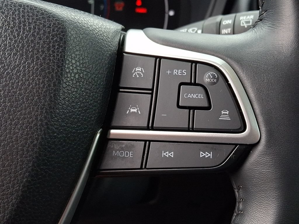 Certified 2024 Toyota Grand Highlander AWD image 25