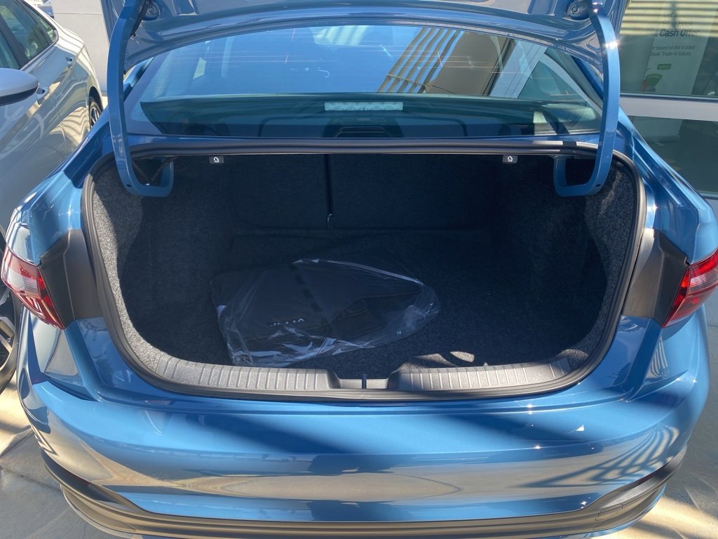 New 2025 Volkswagen Jetta S image 28