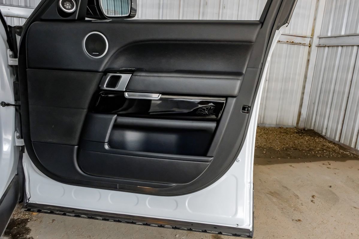 Used 2017 Land Rover Range Rover Supercharged image 47