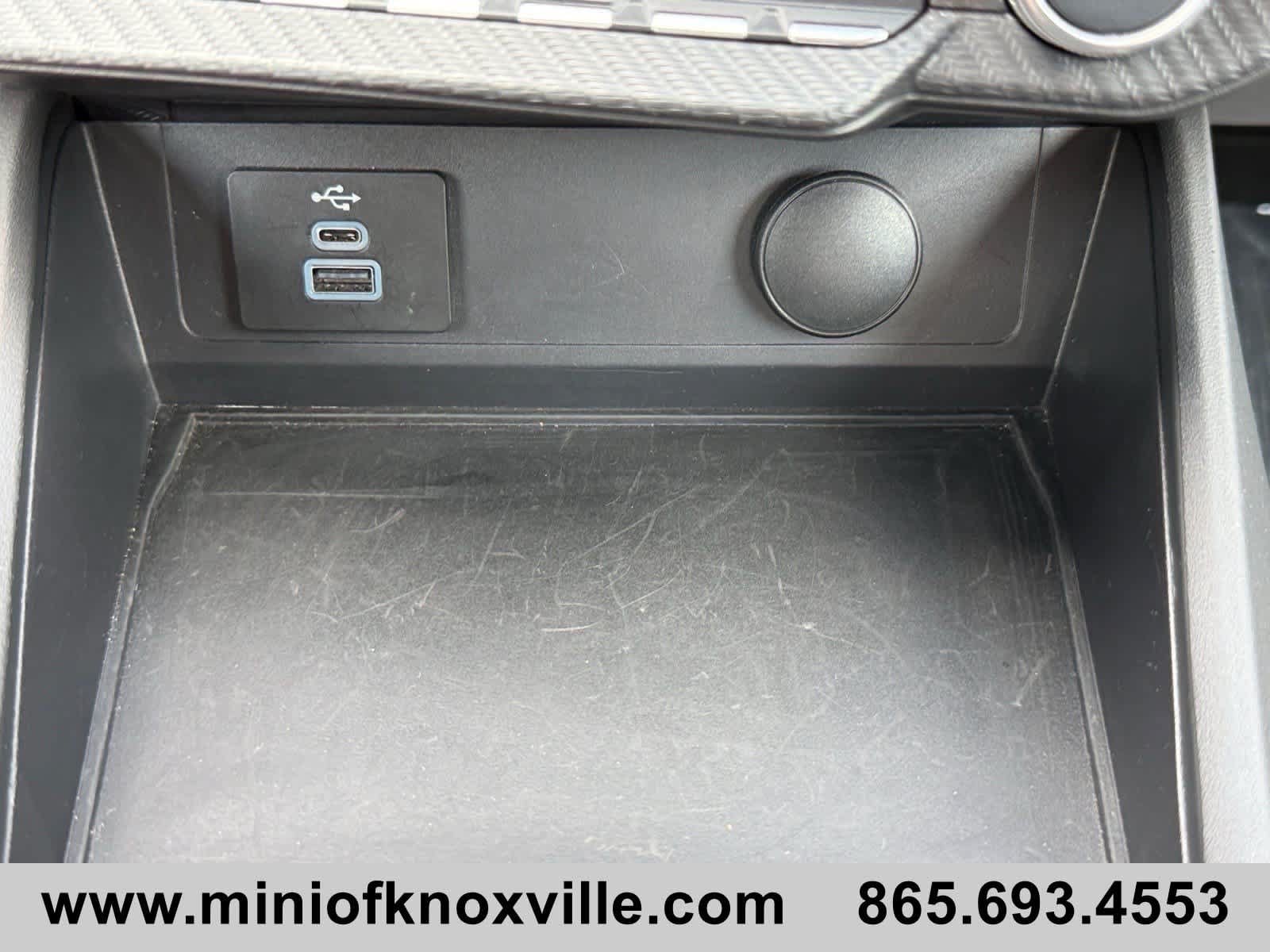 Used 2025 Ford Mustang Premium RWD image 30