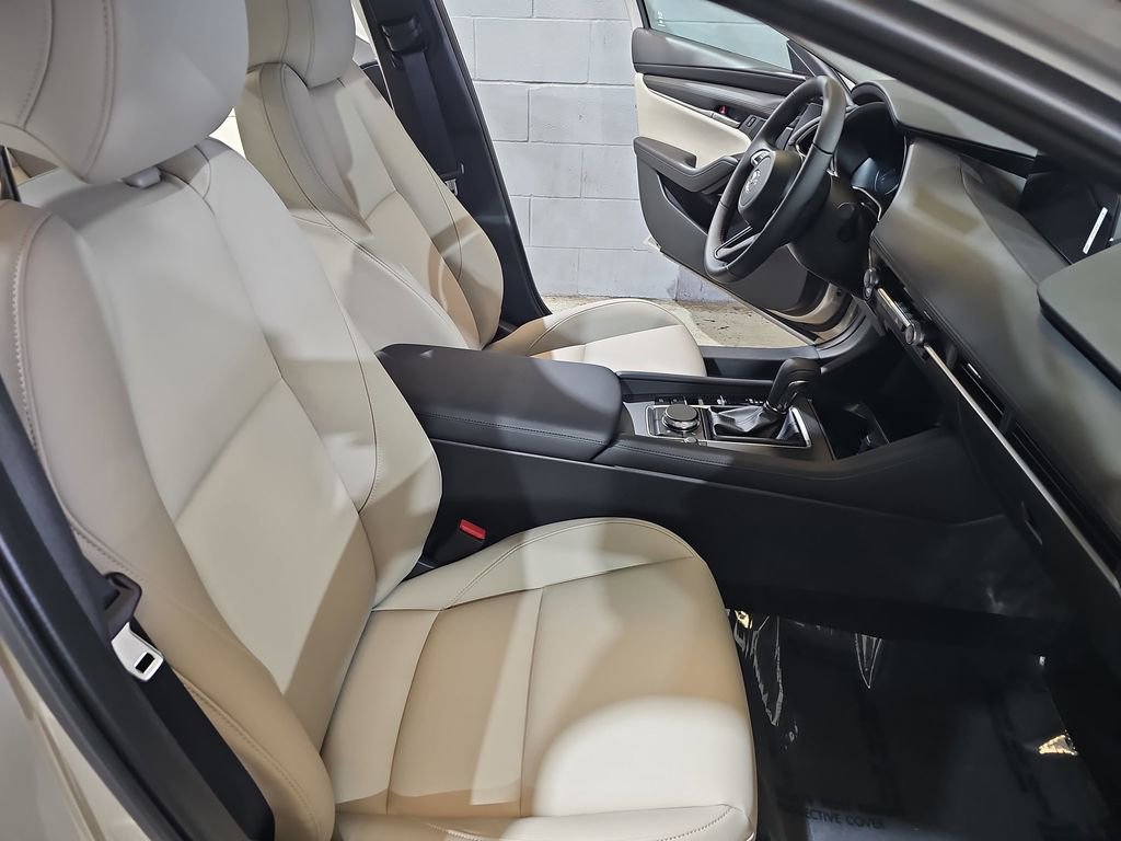 New 2026 MAZDA MAZDA3 2.5 S Sedan w/ Preferred Pkg image 10