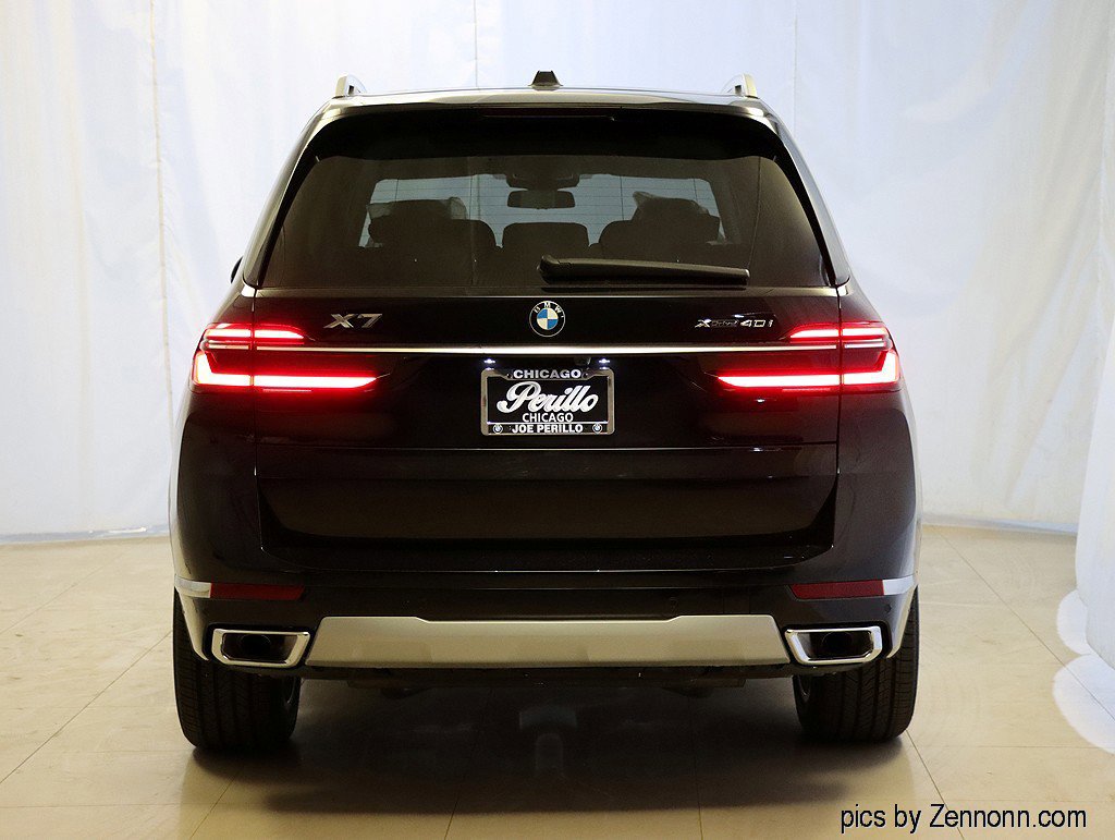 Used 2026 BMW X7 xDrive40i w/ Executive Package image 7