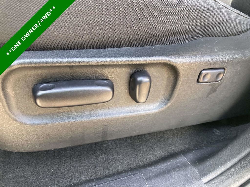 Used 2023 Toyota Tacoma TRD Off-Road AWD/4WD image 16