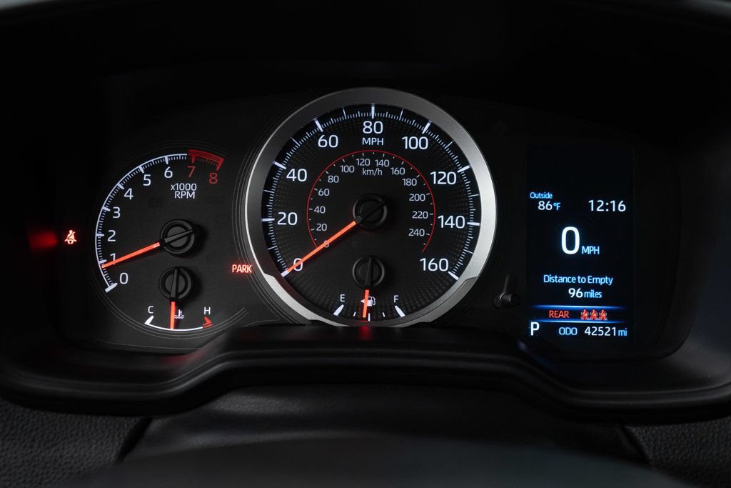 Used 2021 Toyota Corolla SE FWD image 15