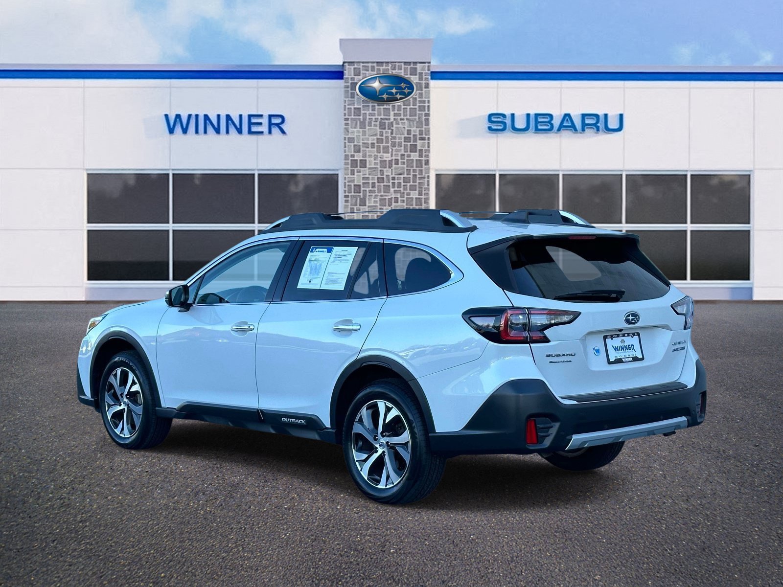 Certified 2022 Subaru Outback Touring XT AWD/4WD image 4
