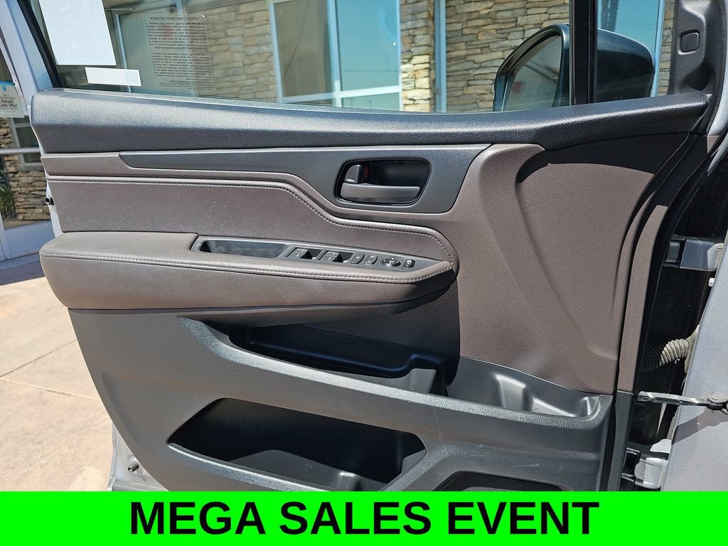 Used 2019 Honda Odyssey EX image 27
