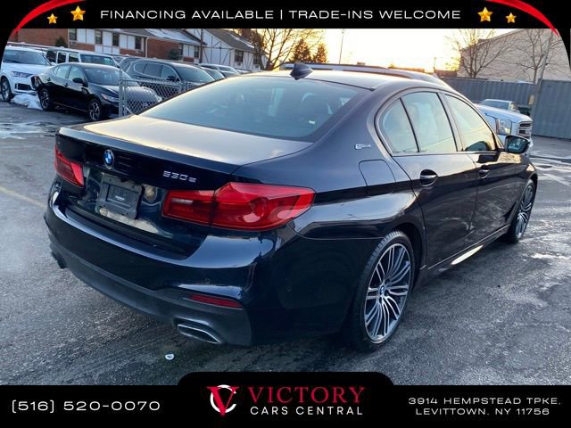 Used 2019 BMW 530e xDrive w/ M Sport Package image 4