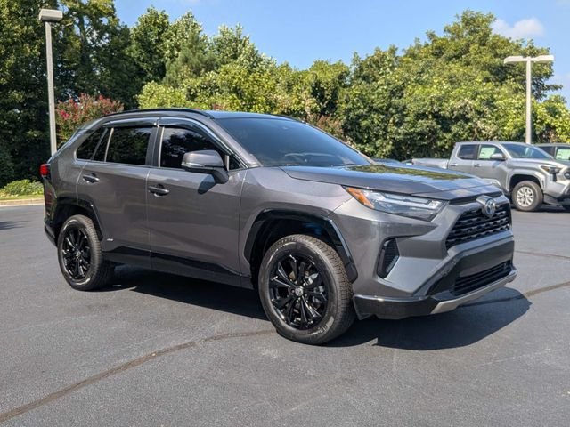Used 2022 Toyota RAV4 SE AWD/4WD video 2