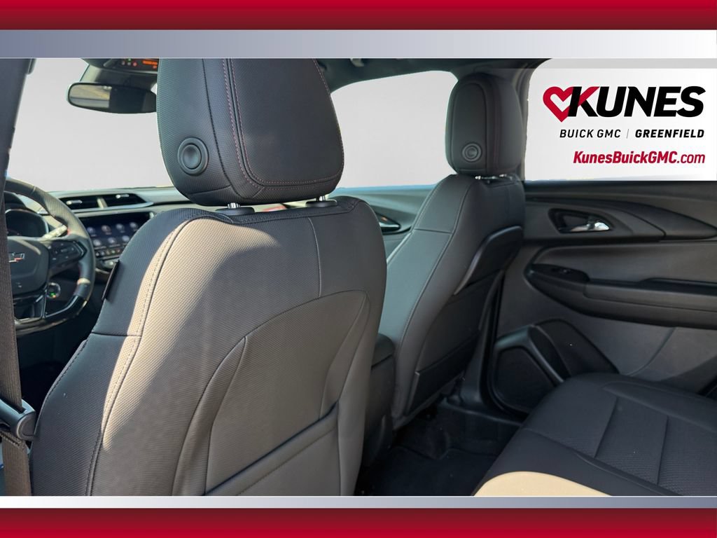 Used 2023 Chevrolet TrailBlazer RS w/ Convenience Package FWD image 22