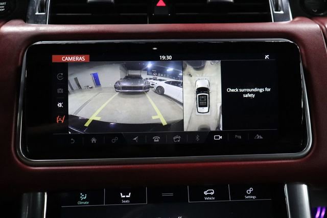 Used 2019 Land Rover Range Rover Sport HSE Dynamic image 16