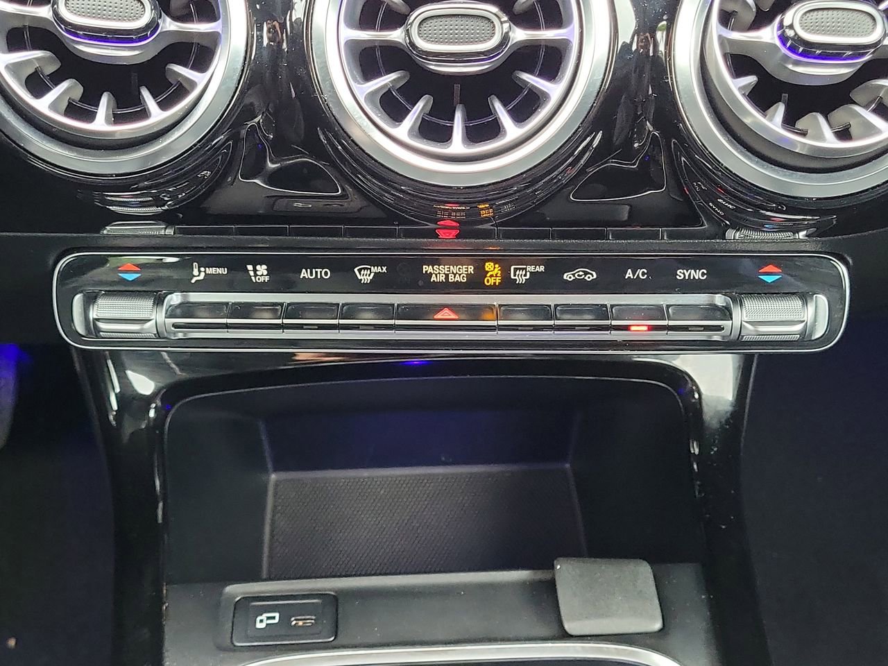 Certified 2022 Mercedes-Benz CLA 250 image 17