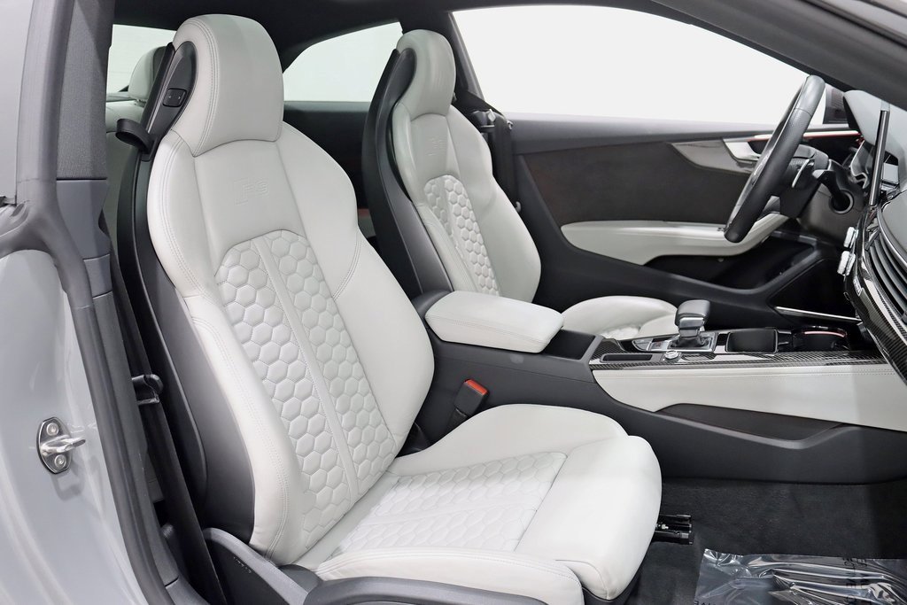 Used 2021 Audi RS 5 w/ Black Optic Carbon Package image 31