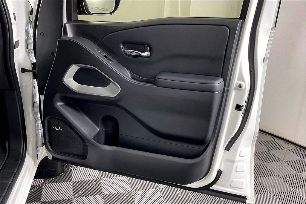 Certified 2025 Nissan Frontier SV w/ SV Convenience Package image 25