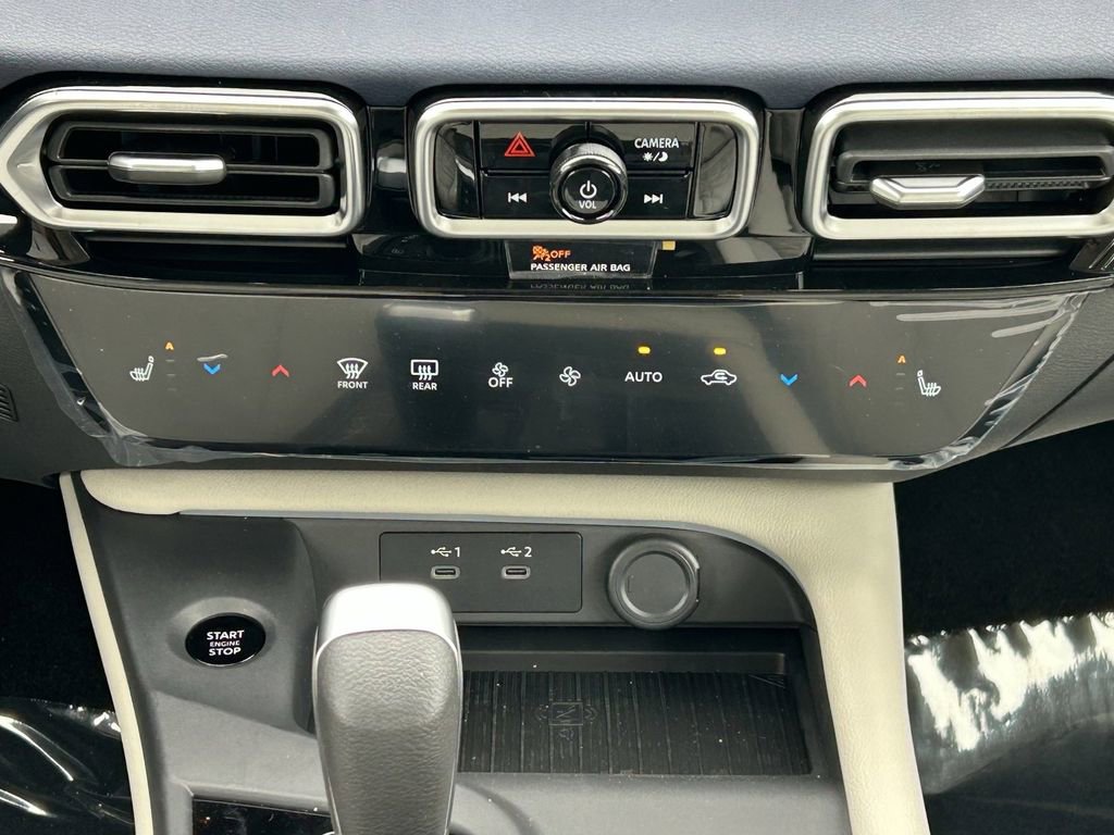 New 2026 Nissan Sentra SL w/ Floor Mat Package image 13