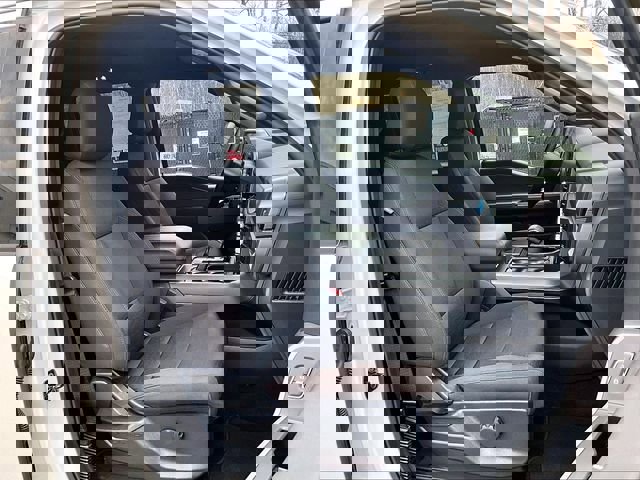 Used 2025 Ford F150 XLT w/ Equipment Group 301A Standard image 7