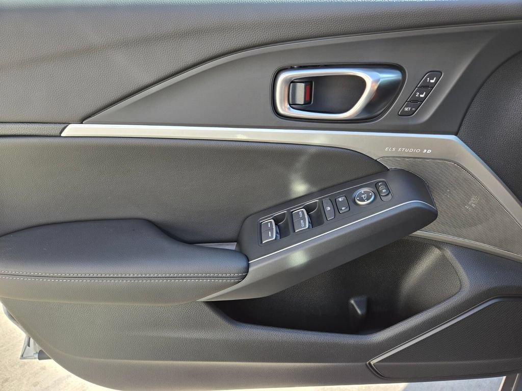 Certified 2025 Acura Integra A-Spec FWD image 23