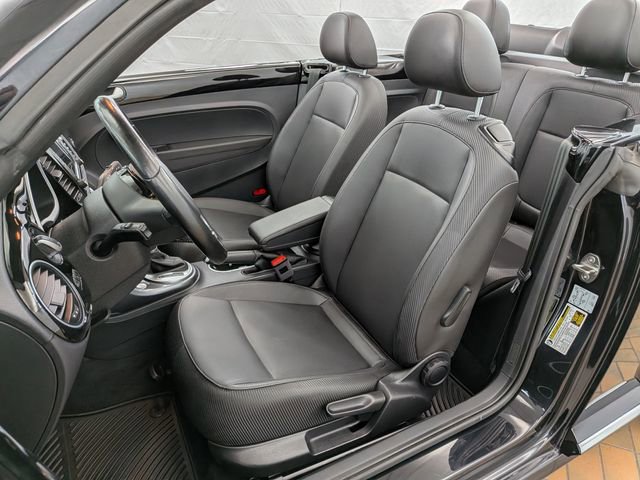 Used 2019 Volkswagen Beetle 2.0T SE image 16