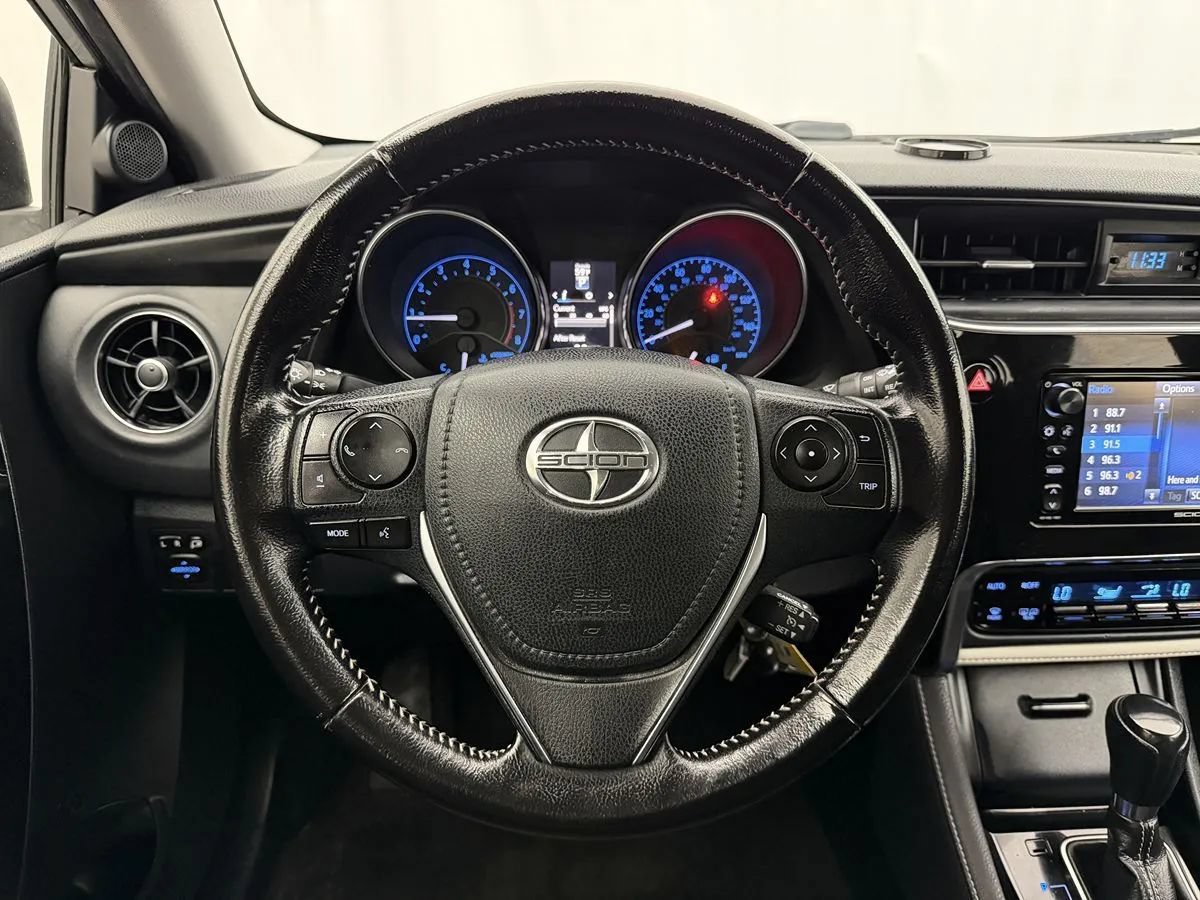Used 2016 Scion iM FWD image 10