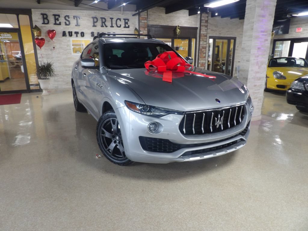 Used 2018 Maserati Levante GranLusso AWD/4WD image 1